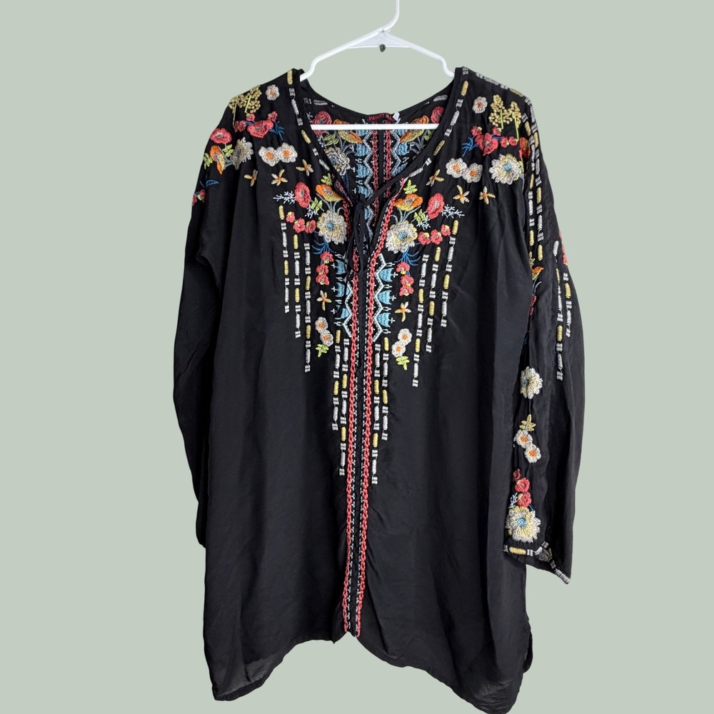 Johnny Was Black Silk Embroidered Floral Tunic Blouse Long Sleeve Boho Top